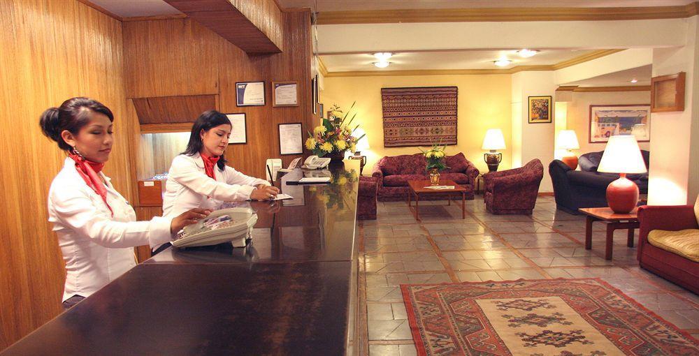 Hotel Gloria Коройко Екстериор снимка