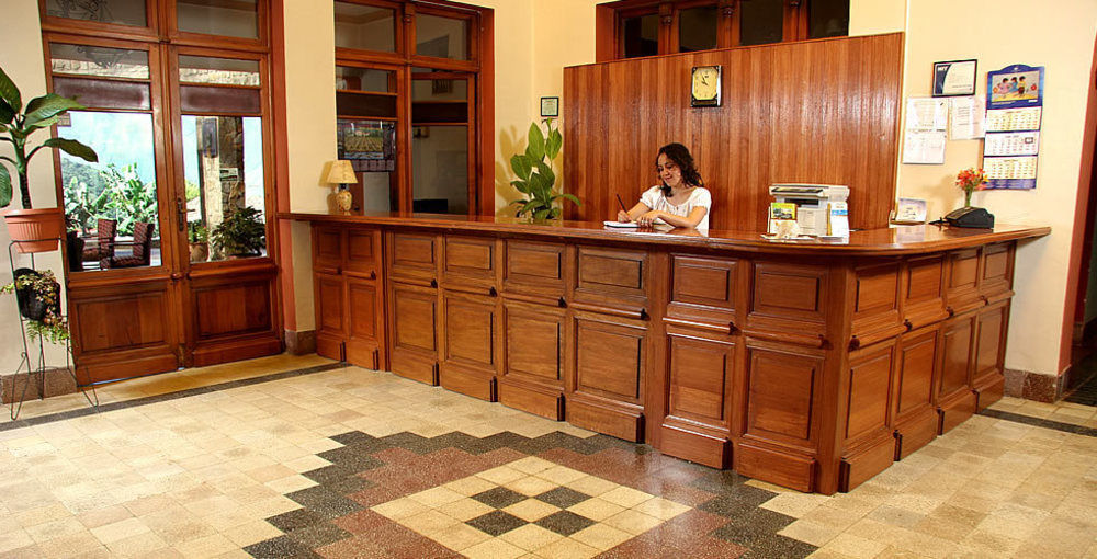 Hotel Gloria Коройко Екстериор снимка